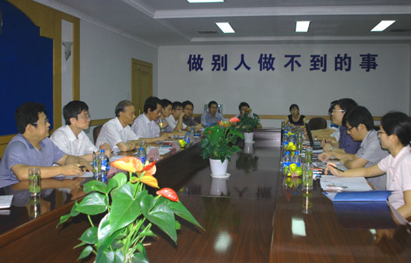 國(guó)核工程有限公司領(lǐng)導(dǎo)、專(zhuān)家來(lái)上上集團(tuán)考察